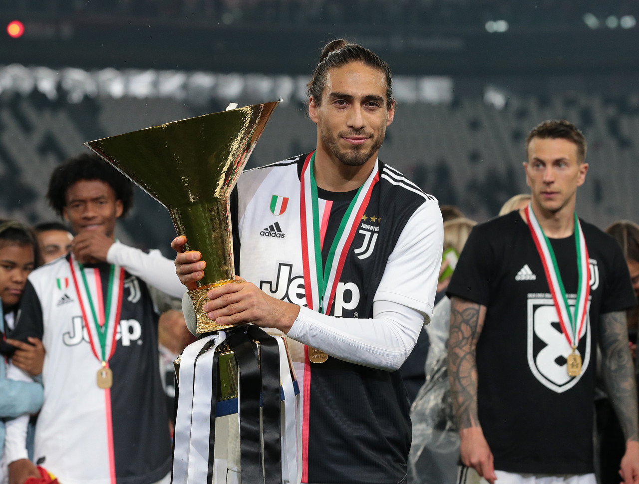 朱芳雨：不能要求杨瀚森首年满足所有期待 姚易新秀赛季也有波动