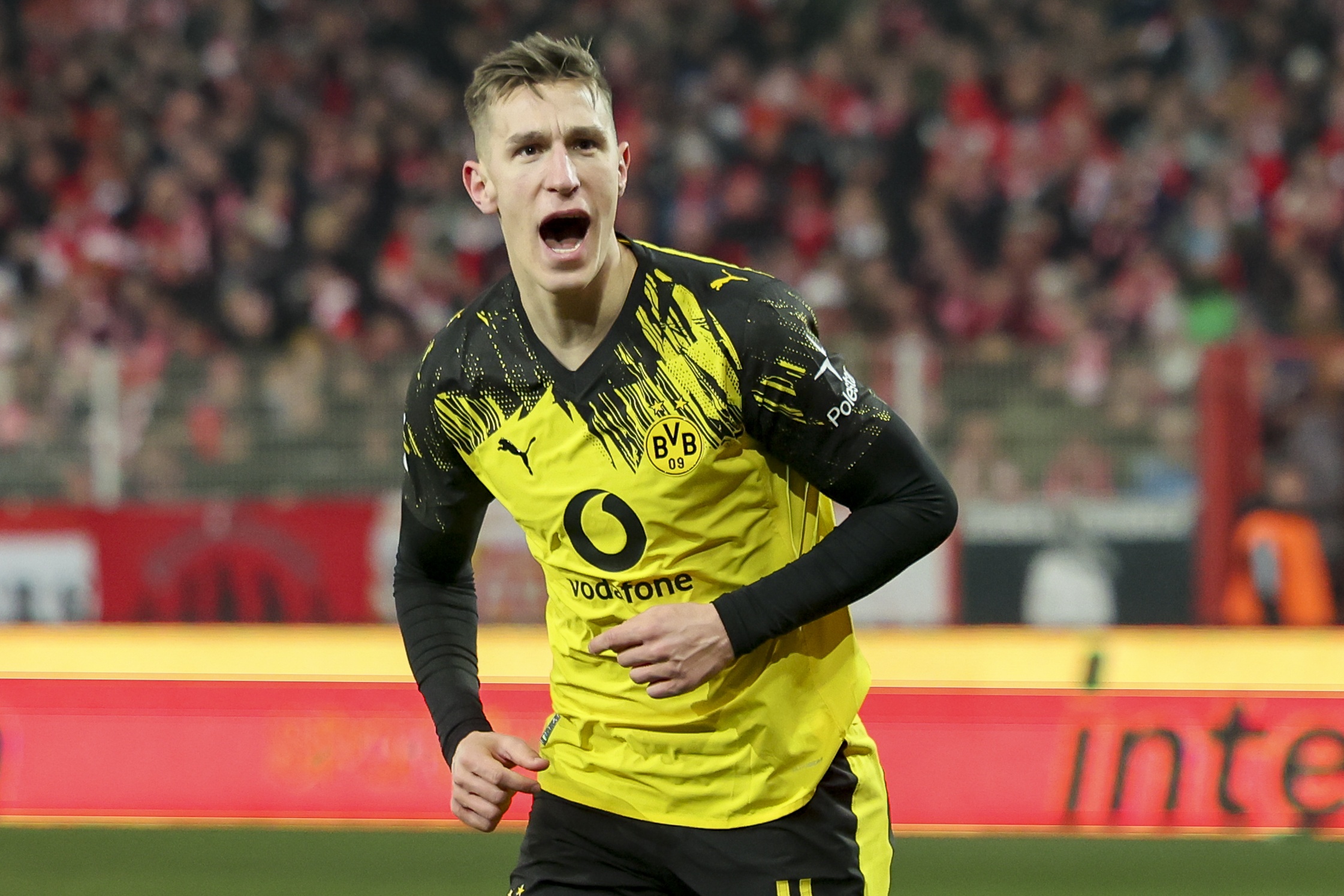 朱芳雨：不能要求杨瀚森首年满足所有期待 姚易新秀赛季也有波动