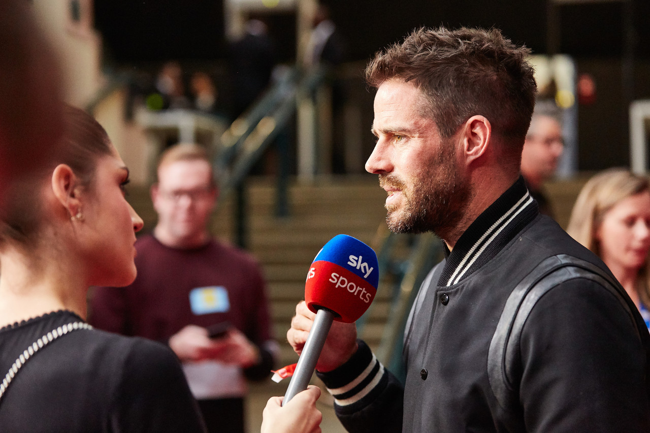 解说：库明加起伏波动非常大 勇士伤兵实在太多&突然被老鹰一波流